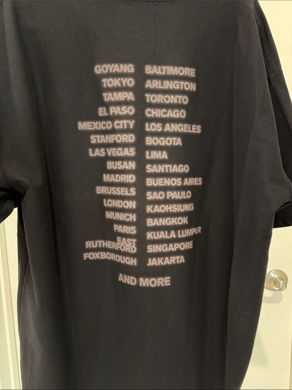 BTS ARIRANG World Tour Graphic Tee - Distressed Black - Picture 3 of 3